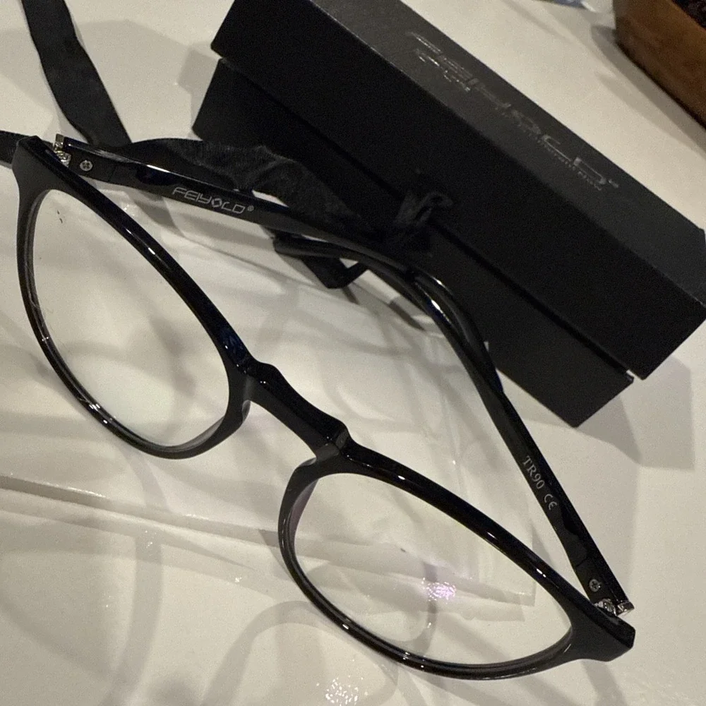 FEIYOLD Blue Light Blocking Glasses‎ Women/Men,Retro Round Anti Eyestrain Gaming